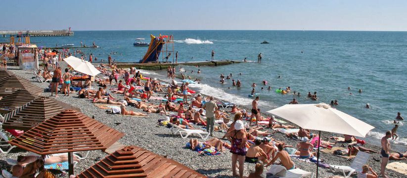 «Море грязное и люди здесь дикие»: россияне честно отозвались об отдыхе на Черном море