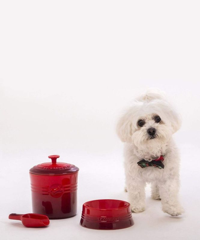 Le Creuset ��������� Pet collection: ���������� ����������� ������� � ������ ������ ����
