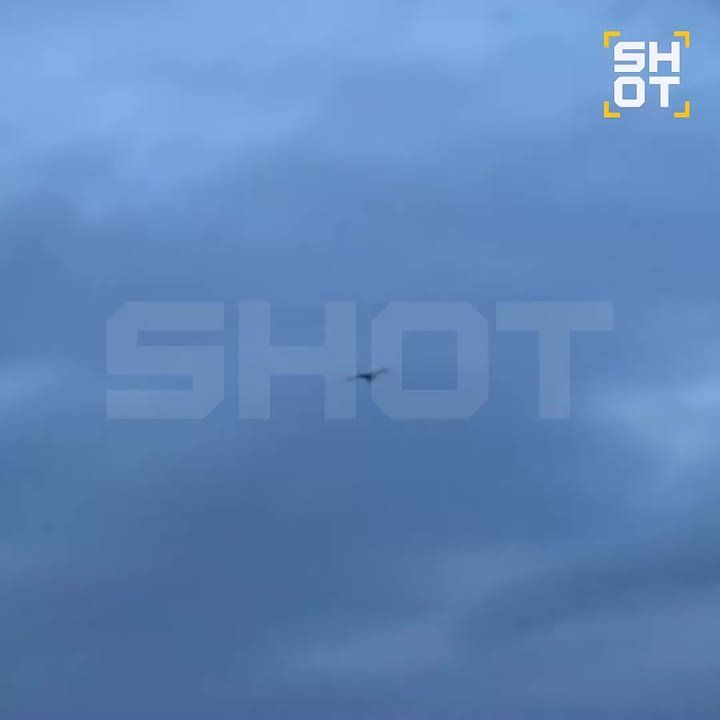        SHOT  ,    20  