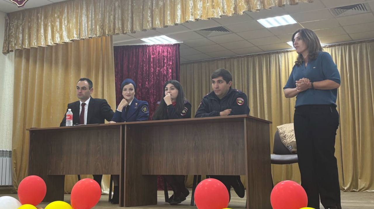 В Карачаевском районе прошли профилактические мероприятия в рамках «Месяца безопасности дорожного движения»