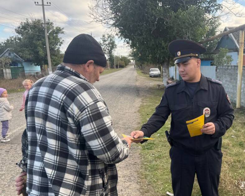 Участковые уполномоченные полиции Межмуниципального отдела МВД России «Адыге-Хабльский» провели на территории обслуживания профилактические мероприятия, направленные на предупреждение преступлений, совершаемых с... Участковые уполномоченные полиции Межмуниципального отдела МВД России «Адыге-Хабльский» провели на территории обслуживания профилактические мероприятия, направленные на предупреждение преступлений, совершаемых с...