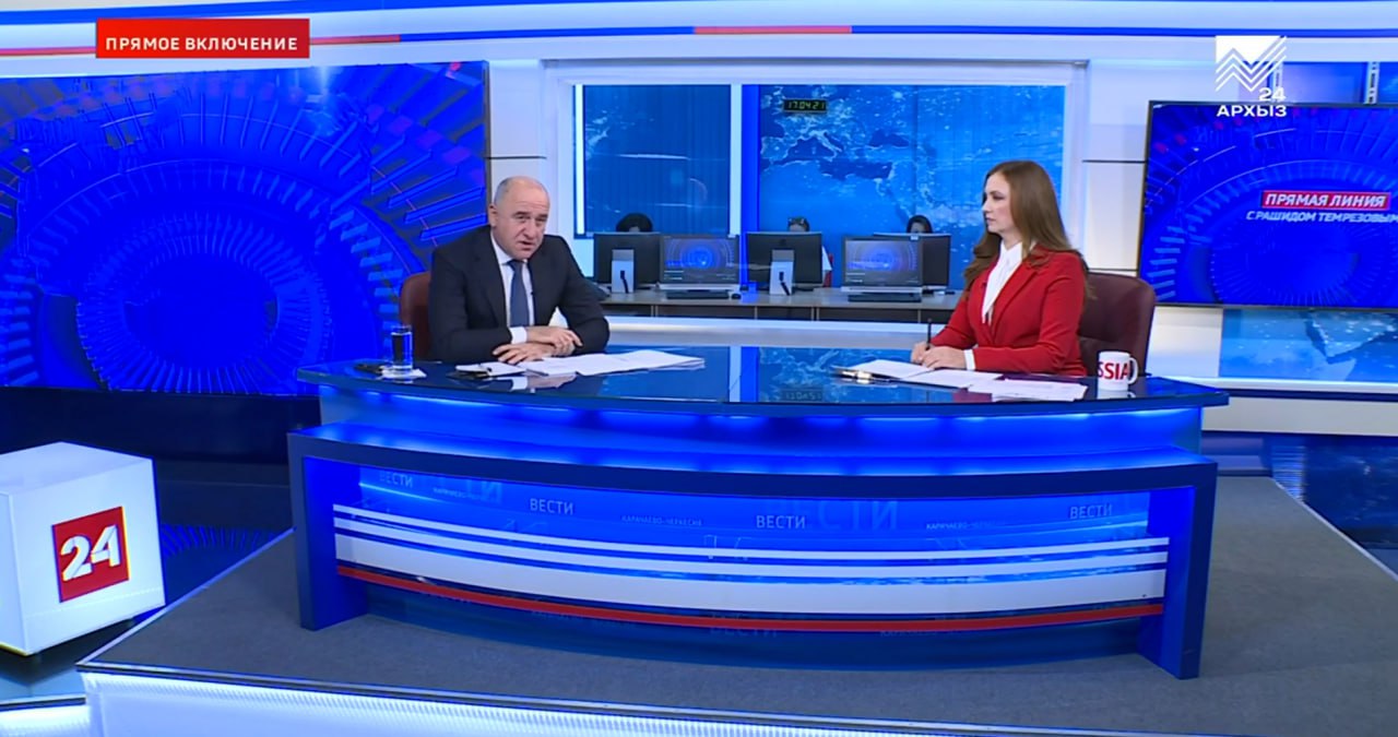 Началась традиционная Прямая линия Главы Карачаево-Черкесии Р. Темрезова с жителями республики