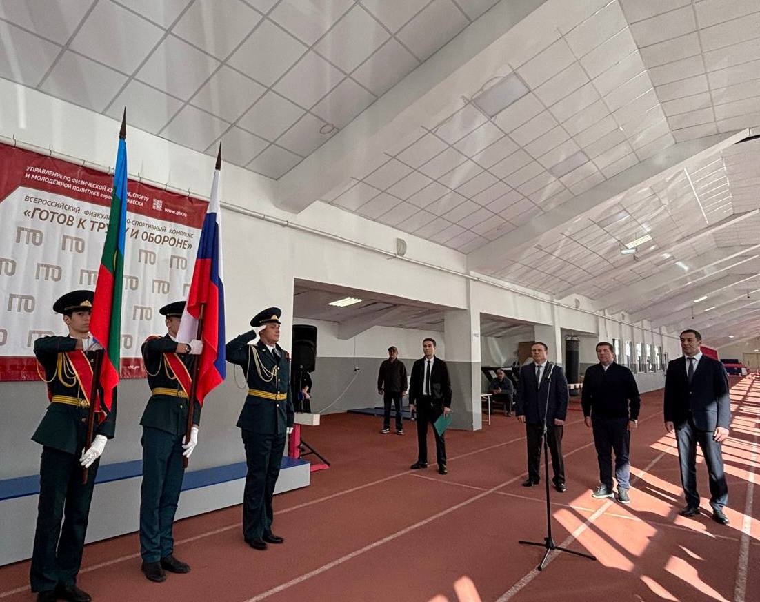 В рамках реализации плана государственного-патриотического воспитания работники органов прокуратуры республики сдали нормы ГТО