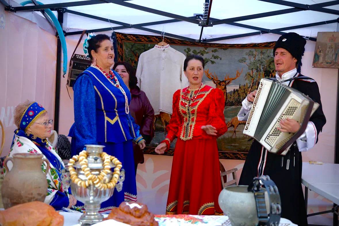 Алексей Баскаев: Сегодня в Черкесске прошел фестиваль ко Дню народного единства Алексей Баскаев: Сегодня в Черкесске прошел фестиваль ко Дню народного единства