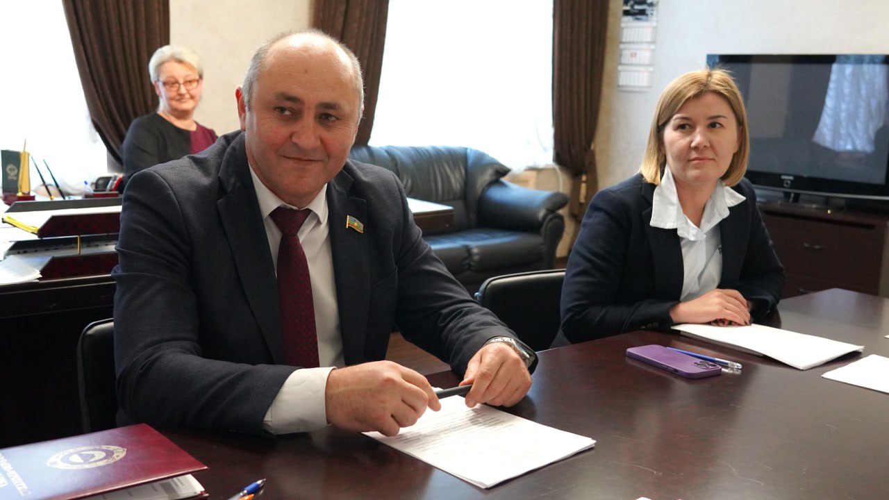 В Парламенте КЧР прошло заседание Комитета по национальной политике, внешним связям, делам НКО и СМИ В Парламенте КЧР прошло заседание Комитета по национальной политике, внешним связям, делам НКО и СМИ