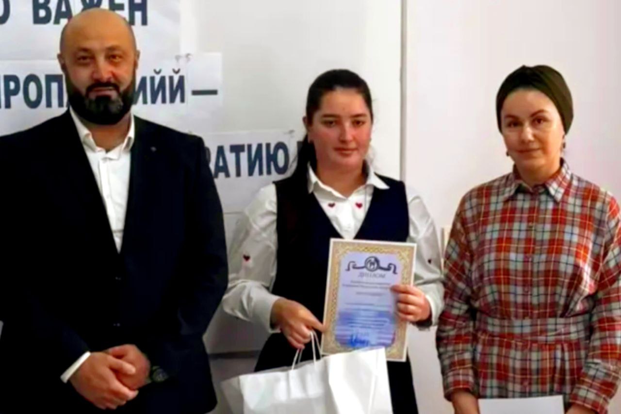 В КАРАЧАЕВСКОМ РАЙОНЕ СОСТОЯЛАСЬ КВЕСТ-ИГРА ПО ИЗБИРАТЕЛЬНОМУ ПРАВУ «ДЕЛО О ПРОПАВШЕМ ГОЛОСЕ» ДЛЯ ШКОЛЬНИКОВ В КАРАЧАЕВСКОМ РАЙОНЕ СОСТОЯЛАСЬ КВЕСТ-ИГРА ПО ИЗБИРАТЕЛЬНОМУ ПРАВУ «ДЕЛО О ПРОПАВШЕМ ГОЛОСЕ» ДЛЯ ШКОЛЬНИКОВ