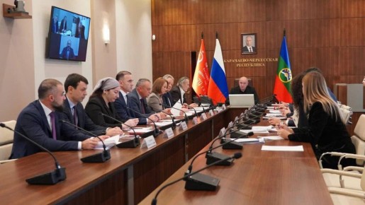 Глава Карачаево-Черкесии Рашид Темрезов провел совещание по вопросу реализации инвестиционных проектов на территории Малокарачаевского и Карачаевского районов республики