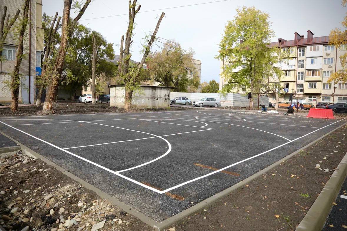 Алексей Баскаев: Осень – время подводить итоги по благоустройству дворов Алексей Баскаев: Осень – время подводить итоги по благоустройству дворов