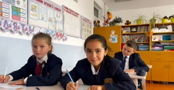 Солдатам с любовью. Ученики школы села Светлое приняли участие в акции «Солдатам с любовью» и подготовили трогательные письма для бойцов, которые несут службу, защищая мир и спокойствие нашей Родины