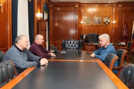 В Карачаево-Черкесии с рабочим визитом находится Первый заместитель председателя Комитета Совета Федерации по обороне и безопасности, Герой России, генерал-полковник Виктор Бондарев