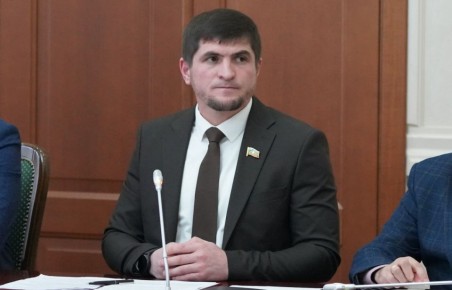 Дахир Мутчаев провел расширенное заседание Комитета по местному самоуправлению, на котором рассмотрели ряд вопросов