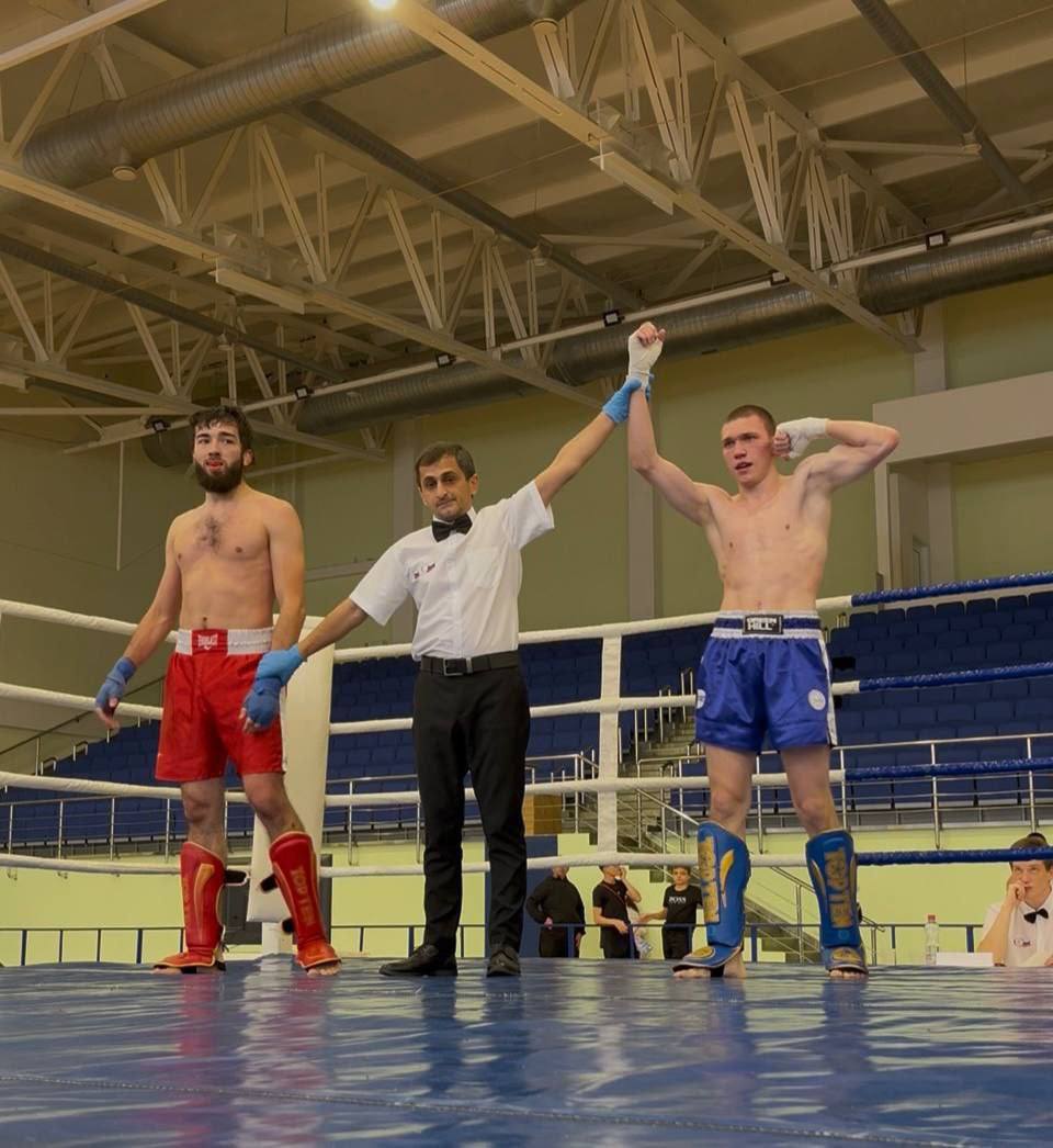 Кикбоксеры Черкесска показали топовый уровень Кикбоксеры Черкесска показали топовый уровень