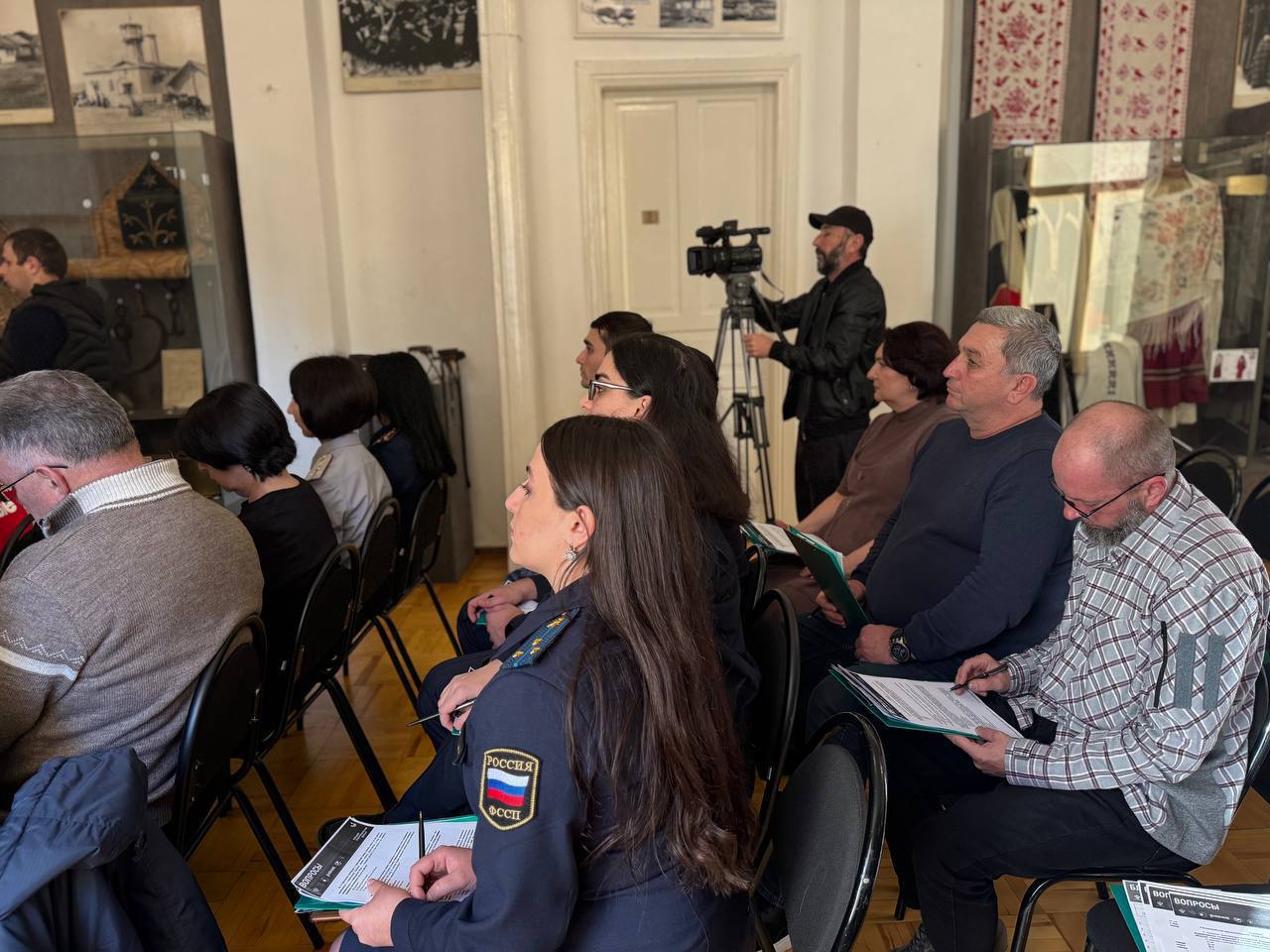 Ветераны спецоперации в КЧР написали юбилейный десятый этнографический диктант Ветераны спецоперации в КЧР написали юбилейный десятый этнографический диктант