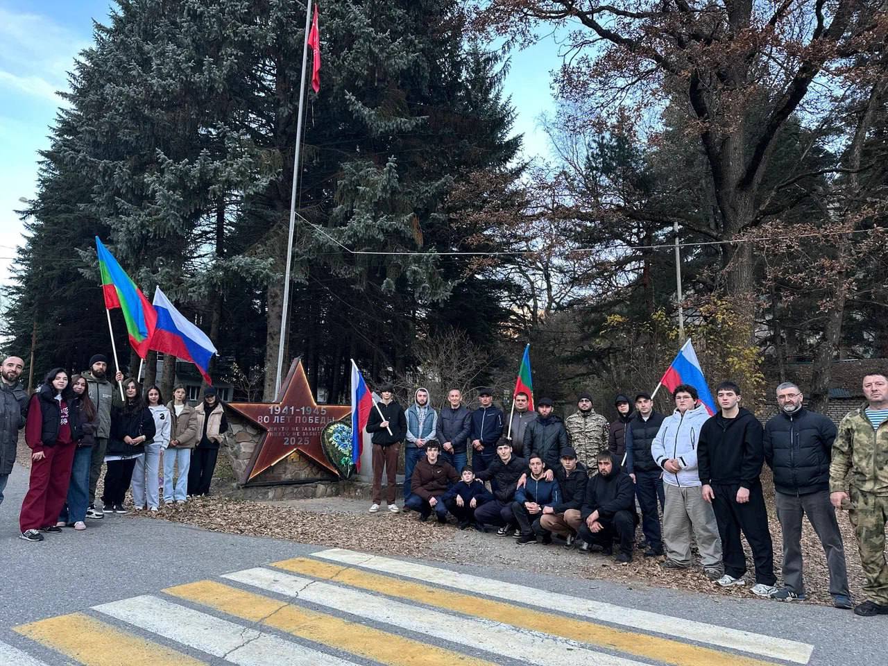 По поручению Главы Карачаево-Черкесии Рашида Темрезова министерство по делам молодежи КЧР продолжает проводить командообразующие мероприятия для участников образовательной программы кадрового конкурса «Герои... По поручению Главы Карачаево-Черкесии Рашида Темрезова министерство по делам молодежи КЧР продолжает проводить командообразующие мероприятия для участников образовательной программы кадрового конкурса «Герои...