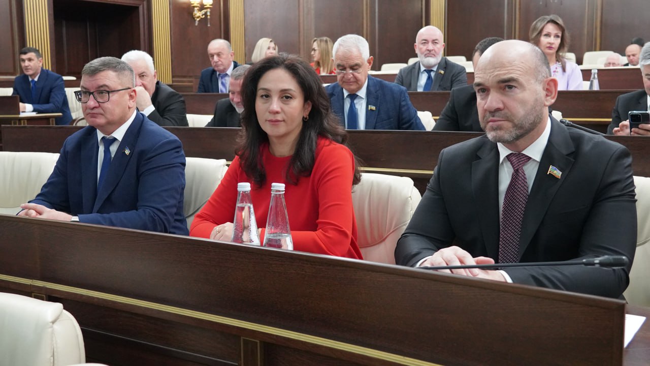 В Парламенте КЧР состоялась очередная 15 сессия VII созыва В Парламенте КЧР состоялась очередная 15 сессия VII созыва