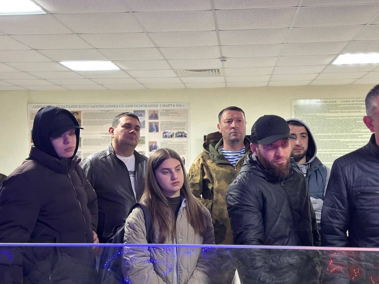 По поручению Главы Карачаево-Черкесии Рашида Темрезова министерство по делам молодежи КЧР продолжает проводить командообразующие мероприятия для участников образовательной программы кадрового конкурса «Герои... По поручению Главы Карачаево-Черкесии Рашида Темрезова министерство по делам молодежи КЧР продолжает проводить командообразующие мероприятия для участников образовательной программы кадрового конкурса «Герои...