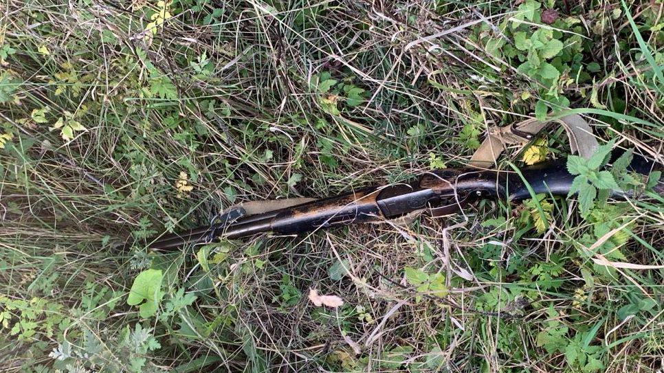 Сотрудники МВД по КЧР задержали подозреваемого в причинении огнестрельных ранений Сотрудники МВД по КЧР задержали подозреваемого в причинении огнестрельных ранений