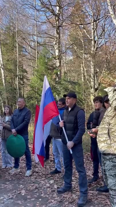 В Теберде прошло командообразующее мероприятие совместно с ветеранами СВО и курсантами «Авангард»