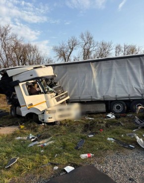 В Прикубанском районе полицейские устанавливают обстоятельства ДТП с пострадавшими лицами