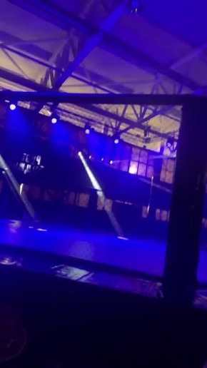 Меньше часа остается до начала трансляции бойцовского вечера Fight Night Kavkaz Warrior