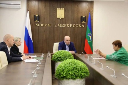  :  !.    ,      ,          ,  ,      