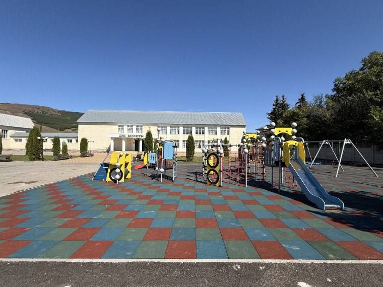 В рамках госпрограмм «Комплексное развитие сельских территорий» и «Формирование комфортной среды» завершены масштабные работы сразу в трёх населённых пунктах Усть-Джегутинского района: В рамках госпрограмм «Комплексное развитие сельских территорий» и «Формирование комфортной среды» завершены масштабные работы сразу в трёх населённых пунктах Усть-Джегутинского района: