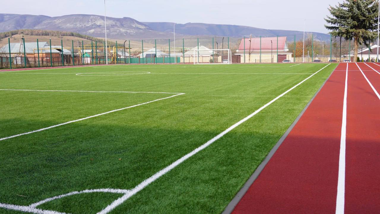 В Карачаево-Черкесию с рабочим визитом прибыл заместитель полпреда Президента РФ в СКФО Владимир Надыкто В Карачаево-Черкесию с рабочим визитом прибыл заместитель полпреда Президента РФ в СКФО Владимир Надыкто