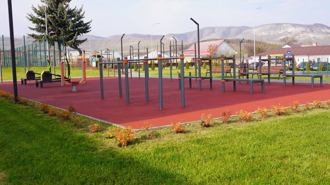 В Карачаево-Черкесию с рабочим визитом прибыл заместитель полпреда Президента РФ в СКФО Владимир Надыкто В Карачаево-Черкесию с рабочим визитом прибыл заместитель полпреда Президента РФ в СКФО Владимир Надыкто