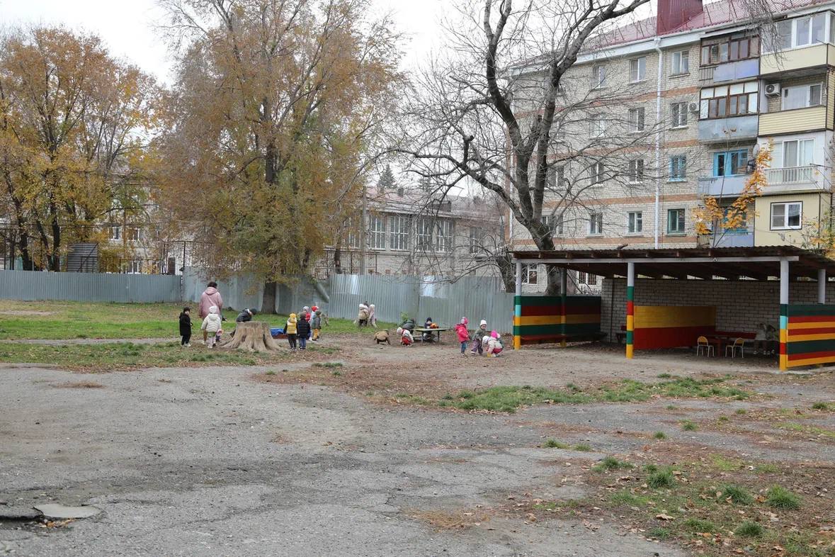 Алексей Баскаев: Обустроим «Огонек» новыми игровыми площадками - по поручению Главы республики Алексей Баскаев: Обустроим «Огонек» новыми игровыми площадками - по поручению Главы республики