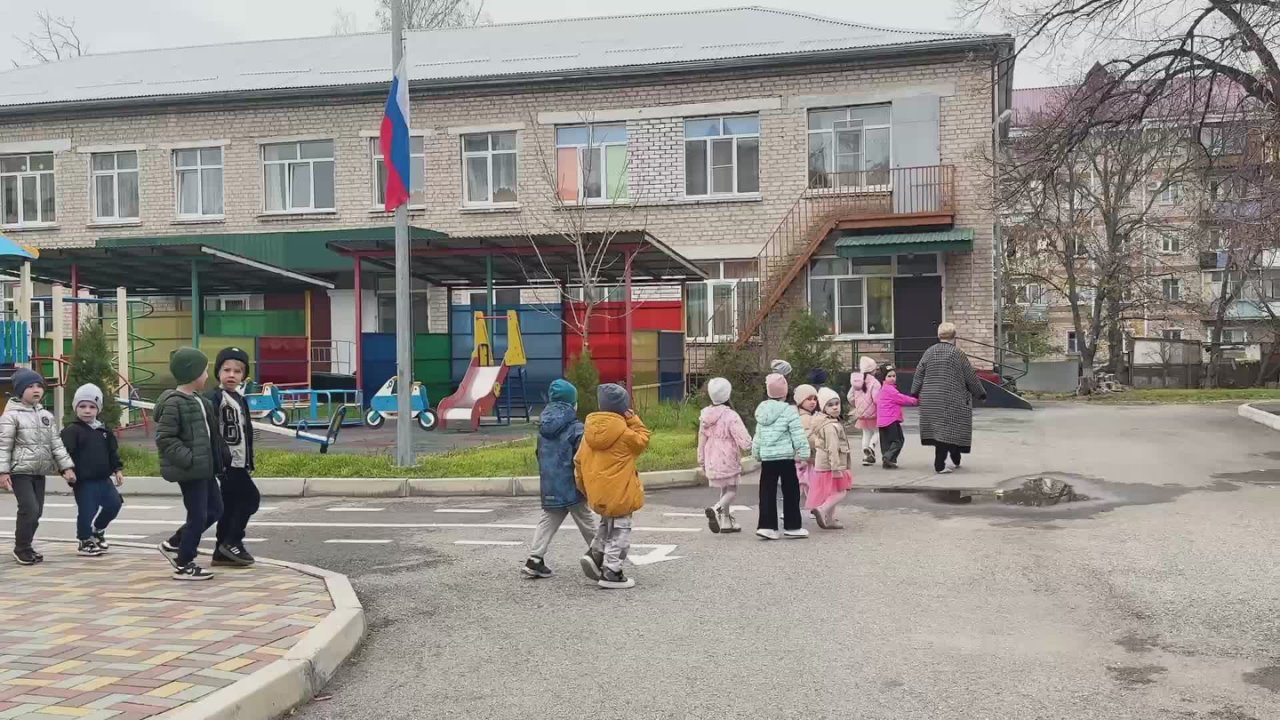 Алексей Баскаев: Обустроим «Огонек» новыми игровыми площадками - по поручению Главы республики