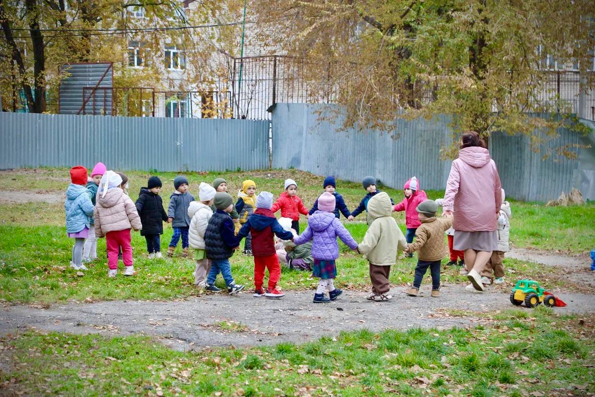 Алексей Баскаев: Обустроим «Огонек» новыми игровыми площадками - по поручению Главы республики Алексей Баскаев: Обустроим «Огонек» новыми игровыми площадками - по поручению Главы республики