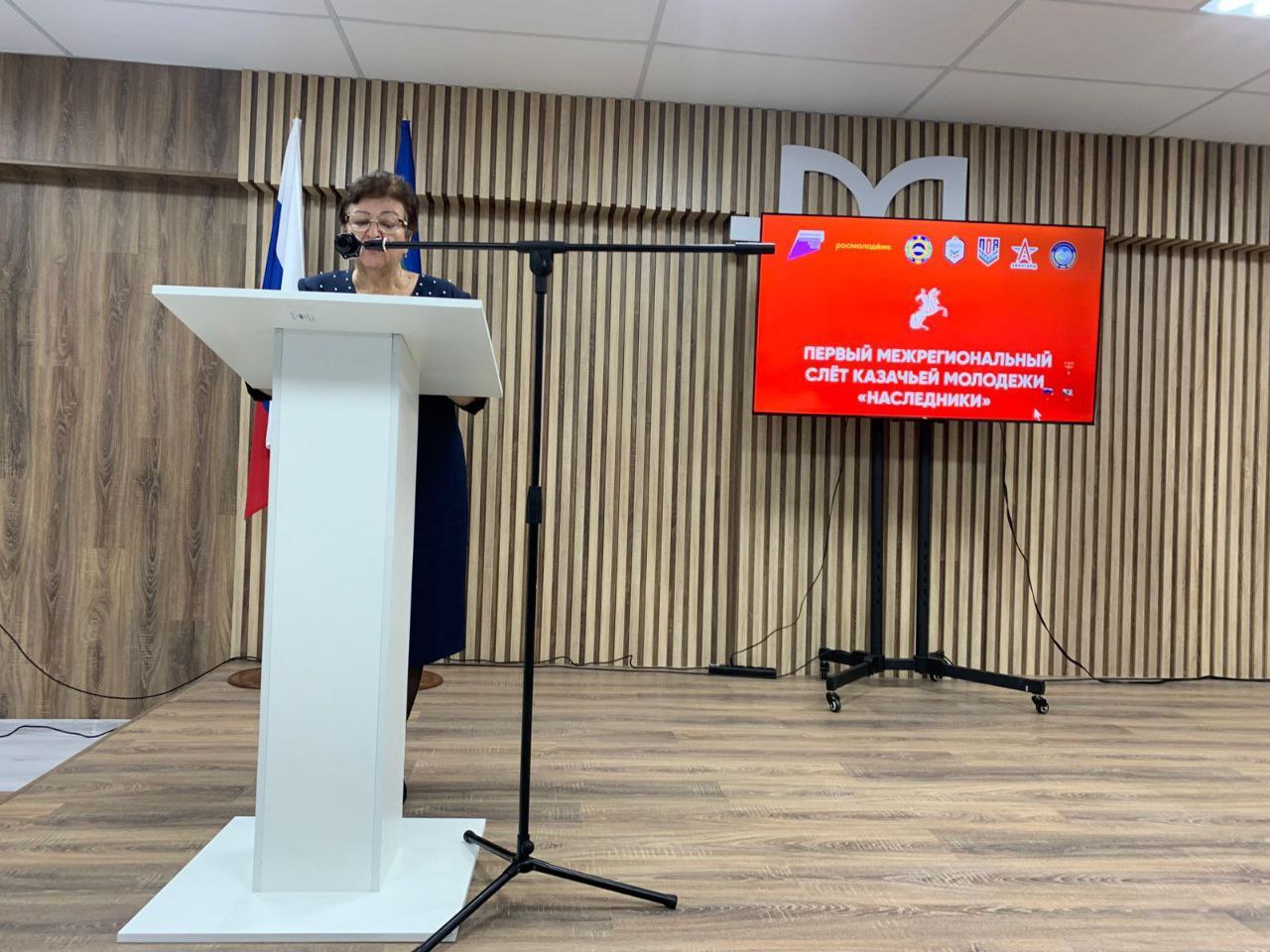 Рашид Темрезов: слет казачьей молодежи подчеркивает ценность дружбы народов, бережного отношения к культурному наследию Рашид Темрезов: слет казачьей молодежи подчеркивает ценность дружбы народов, бережного отношения к культурному наследию