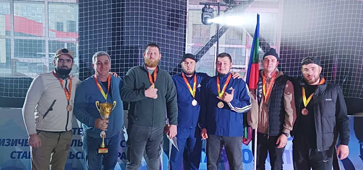 Ветераны из КЧР заняли призовое место на турнире по волейболу сидя в Ставрополе Ветераны из КЧР заняли призовое место на турнире по волейболу сидя в Ставрополе