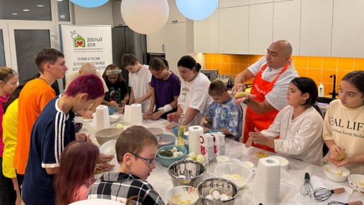 Кулинарные чудеса для маленьких героев: мастер-класс от шефов на благо