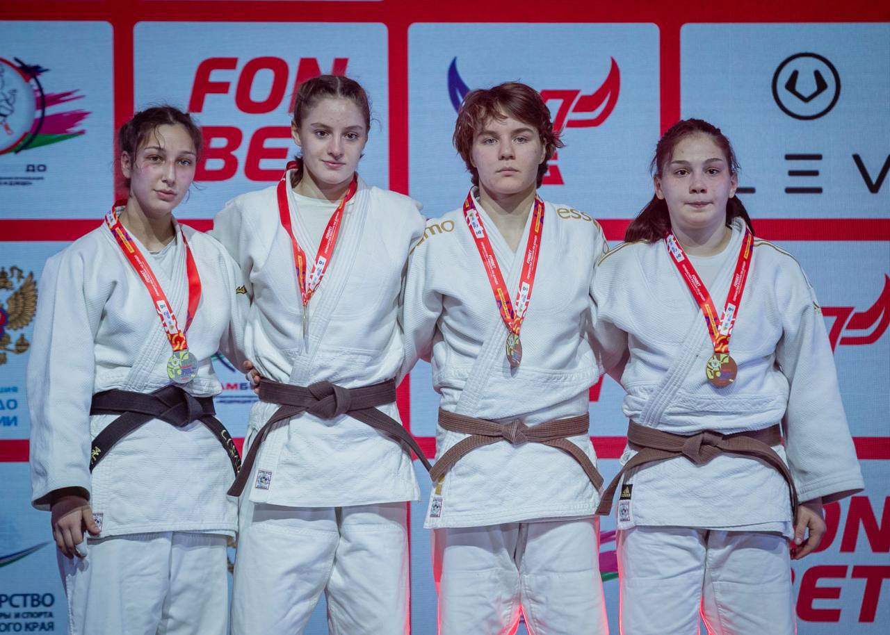 Спортсмен из КЧР Ибрагим Гочияев завоевал бронзовую медаль первенства России по дзюдо среди юниоров и юниорок до 21 года Спортсмен из КЧР Ибрагим Гочияев завоевал бронзовую медаль первенства России по дзюдо среди юниоров и юниорок до 21 года