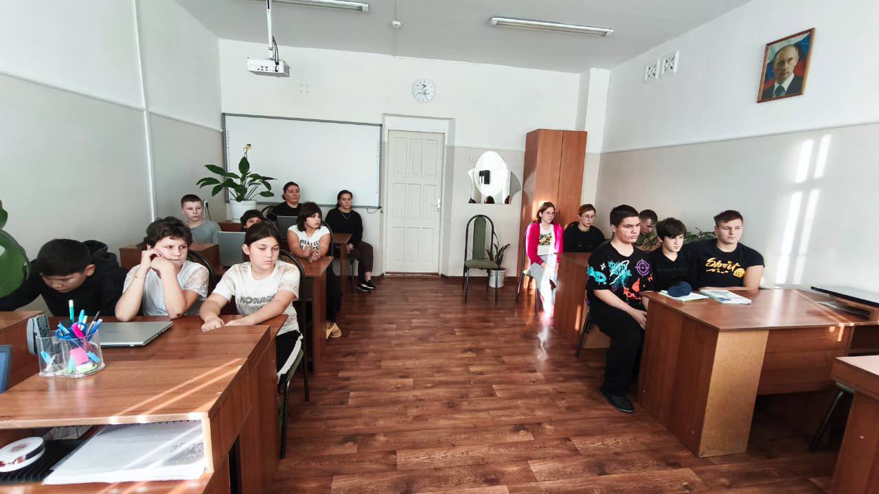 «Чистое поколение»: Полицейские ОМВД России по г. Черкесску предупреждают о молодежь наркоугрозе «Чистое поколение»: Полицейские ОМВД России по г. Черкесску предупреждают о молодежь наркоугрозе