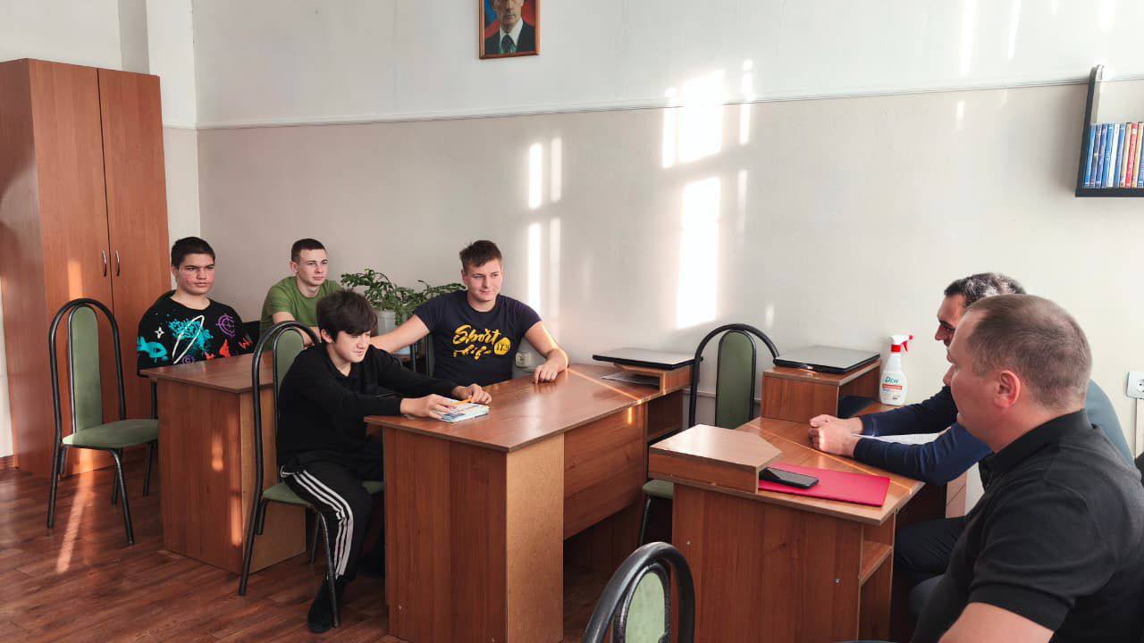 «Чистое поколение»: Полицейские ОМВД России по г. Черкесску предупреждают о молодежь наркоугрозе «Чистое поколение»: Полицейские ОМВД России по г. Черкесску предупреждают о молодежь наркоугрозе