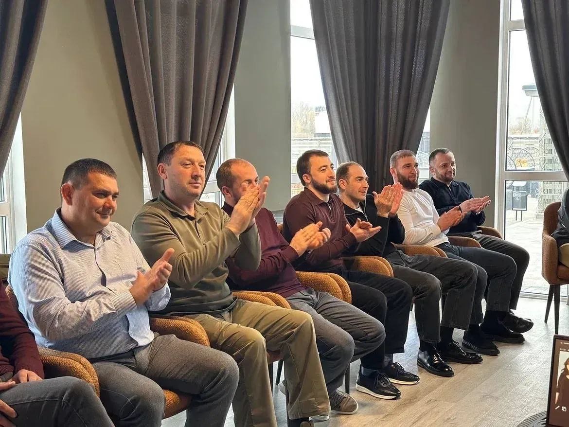 В нашей республике продолжается реализация программы «Герои Карачаево-Черкесии» В нашей республике продолжается реализация программы «Герои Карачаево-Черкесии»