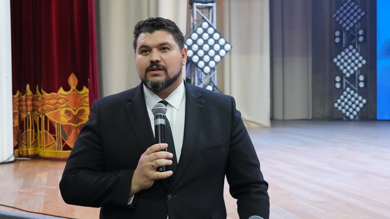 Сегодня по всей Карачаево-Черкесии в рамках всероссийской акции #МыВместе и при поддержке Регионального штаба по оказанию помощи военнослужащим и членам их семей при Главе КЧР Рашиде Темрезове проходят благотворительные... Сегодня по всей Карачаево-Черкесии в рамках всероссийской акции #МыВместе и при поддержке Регионального штаба по оказанию помощи военнослужащим и членам их семей при Главе КЧР Рашиде Темрезове проходят благотворительные...