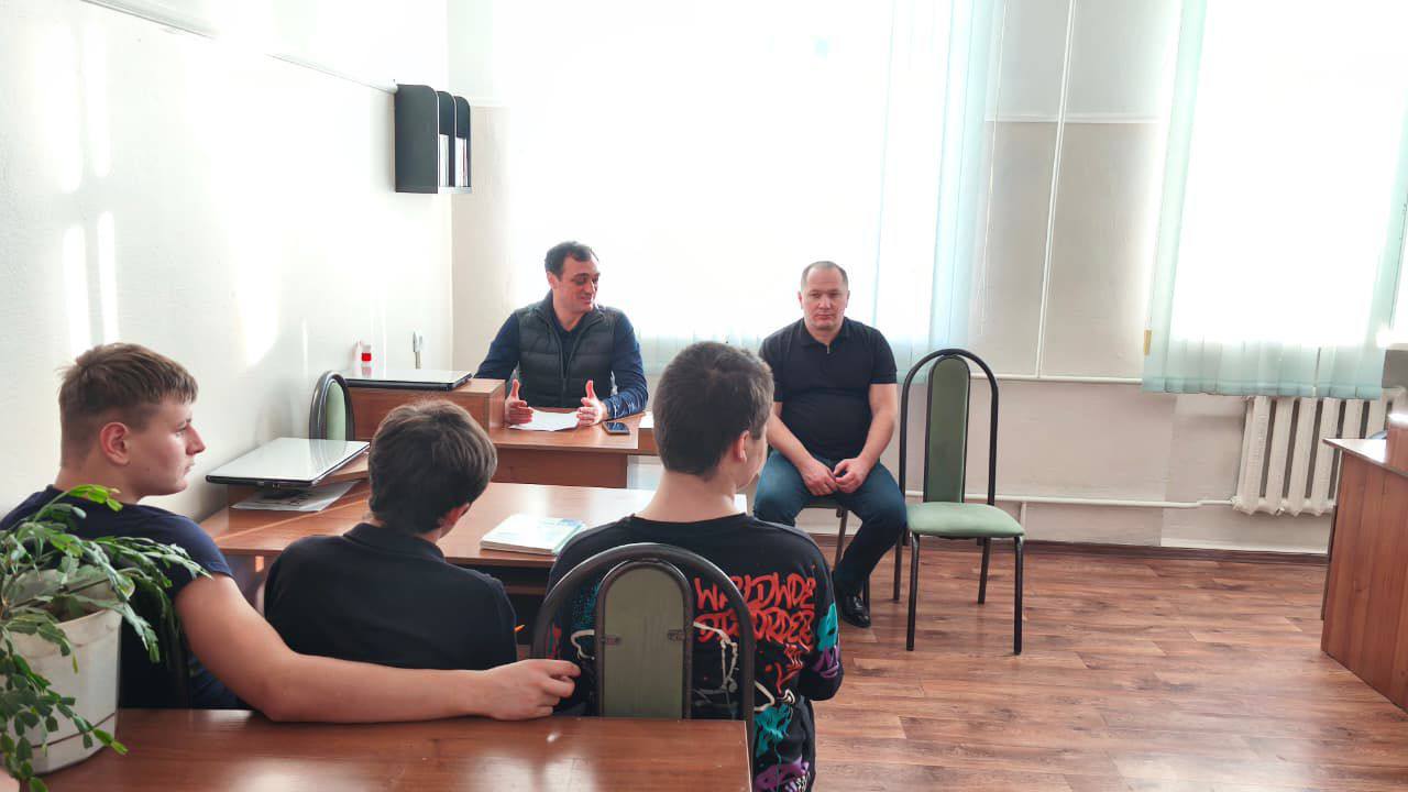 «Чистое поколение»: Полицейские ОМВД России по г. Черкесску предупреждают о молодежь наркоугрозе «Чистое поколение»: Полицейские ОМВД России по г. Черкесску предупреждают о молодежь наркоугрозе