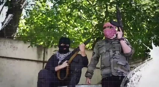 Скажи НЕТ экстремизму! . Экстремизм – это приверженность крайним взглядам, призыв социальных масс к насильственным действиям против существующего политического, религиозного или социального строя