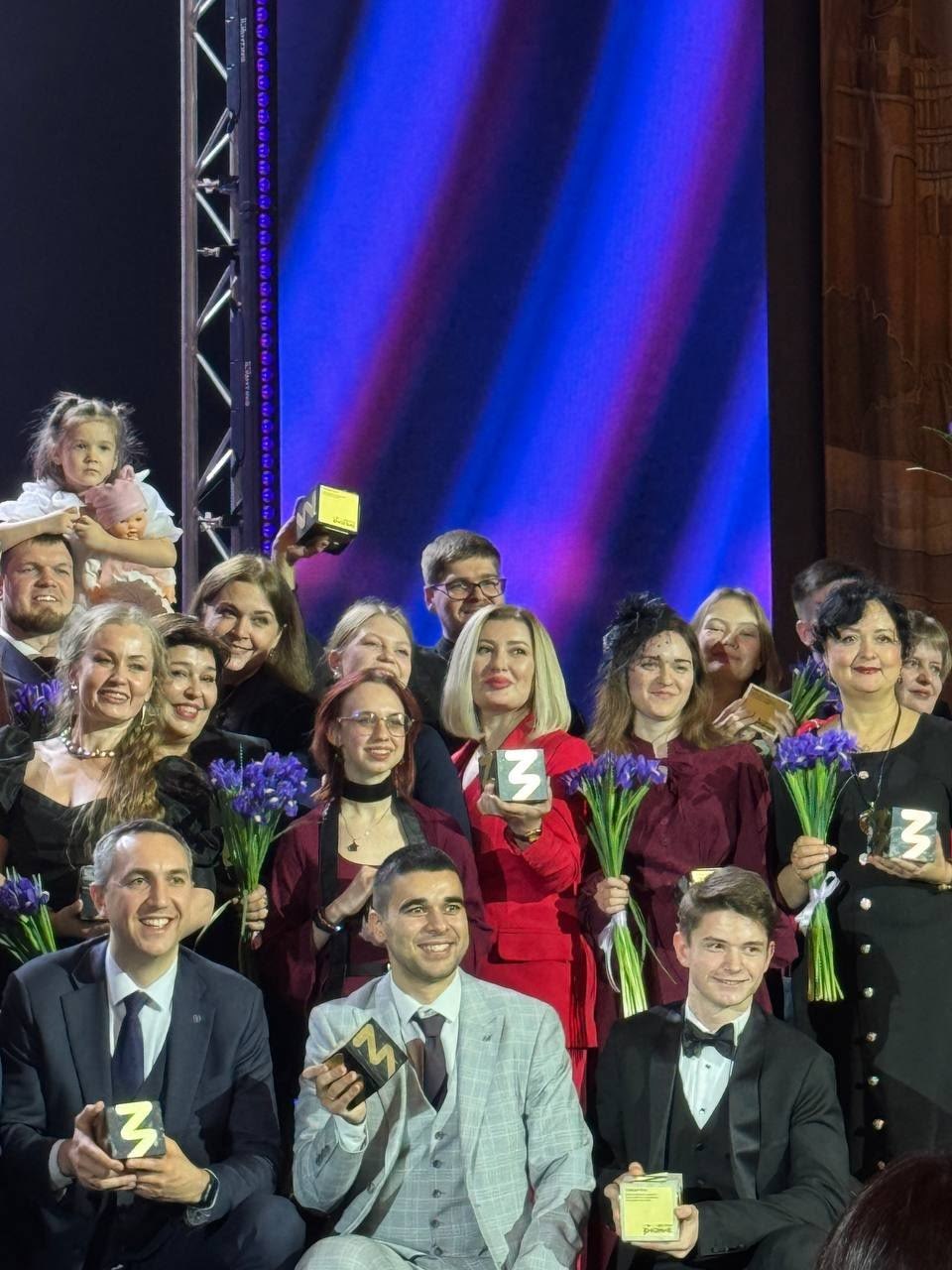 Депутат Народного Собрания КЧР, руководитель медиахолдинга «Архыз-24» и лектор Российского общества «Знание» Мадина Батчаева стала победителем пятого Всероссийского конкурса «Знание. Лектор 2025» в номинации «Медиа... Депутат Народного Собрания КЧР, руководитель медиахолдинга «Архыз-24» и лектор Российского общества «Знание» Мадина Батчаева стала победителем пятого Всероссийского конкурса «Знание. Лектор 2025» в номинации «Медиа...