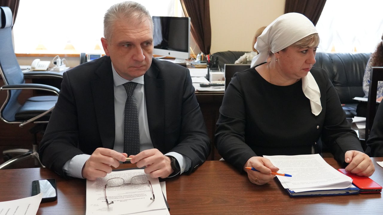 Кемал Бытдаев провел заседание Комитета по аграрной политике Кемал Бытдаев провел заседание Комитета по аграрной политике