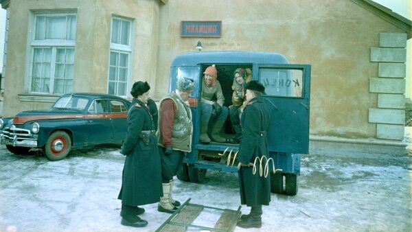 ������� � � ����������: ���� ������ �������� �����