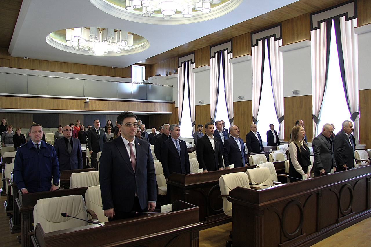 Алексей Баскаев: Принял участие в очередном 14-м заседании Думы Черкесска, на котором было рассмотрено 9 вопросов Алексей Баскаев: Принял участие в очередном 14-м заседании Думы Черкесска, на котором было рассмотрено 9 вопросов