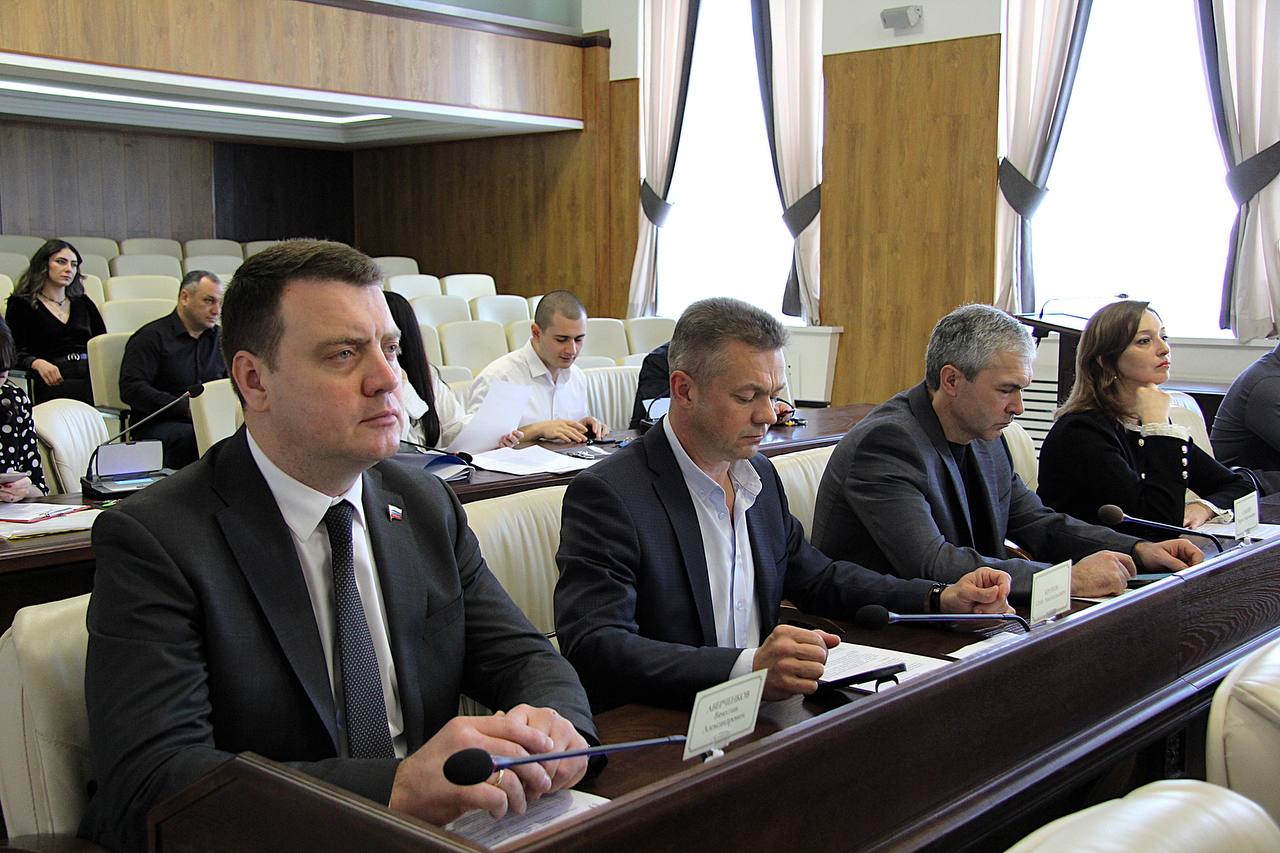 Алексей Баскаев: Принял участие в очередном 14-м заседании Думы Черкесска, на котором было рассмотрено 9 вопросов Алексей Баскаев: Принял участие в очередном 14-м заседании Думы Черкесска, на котором было рассмотрено 9 вопросов