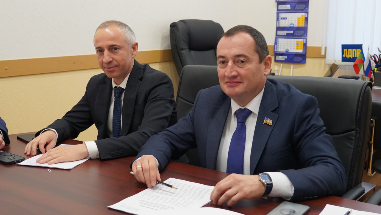 В преддверии 16 сессии депутат Александр Чайка провел заседание Комитета по Регламенту и мандатным вопросам В преддверии 16 сессии депутат Александр Чайка провел заседание Комитета по Регламенту и мандатным вопросам