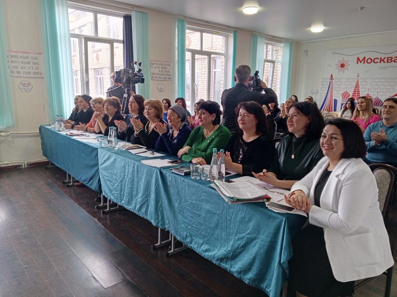 Сегодня в Черкесске стартовал муниципальный этап конкурса "Учитель родного языка" Сегодня в Черкесске стартовал муниципальный этап конкурса "Учитель родного языка"