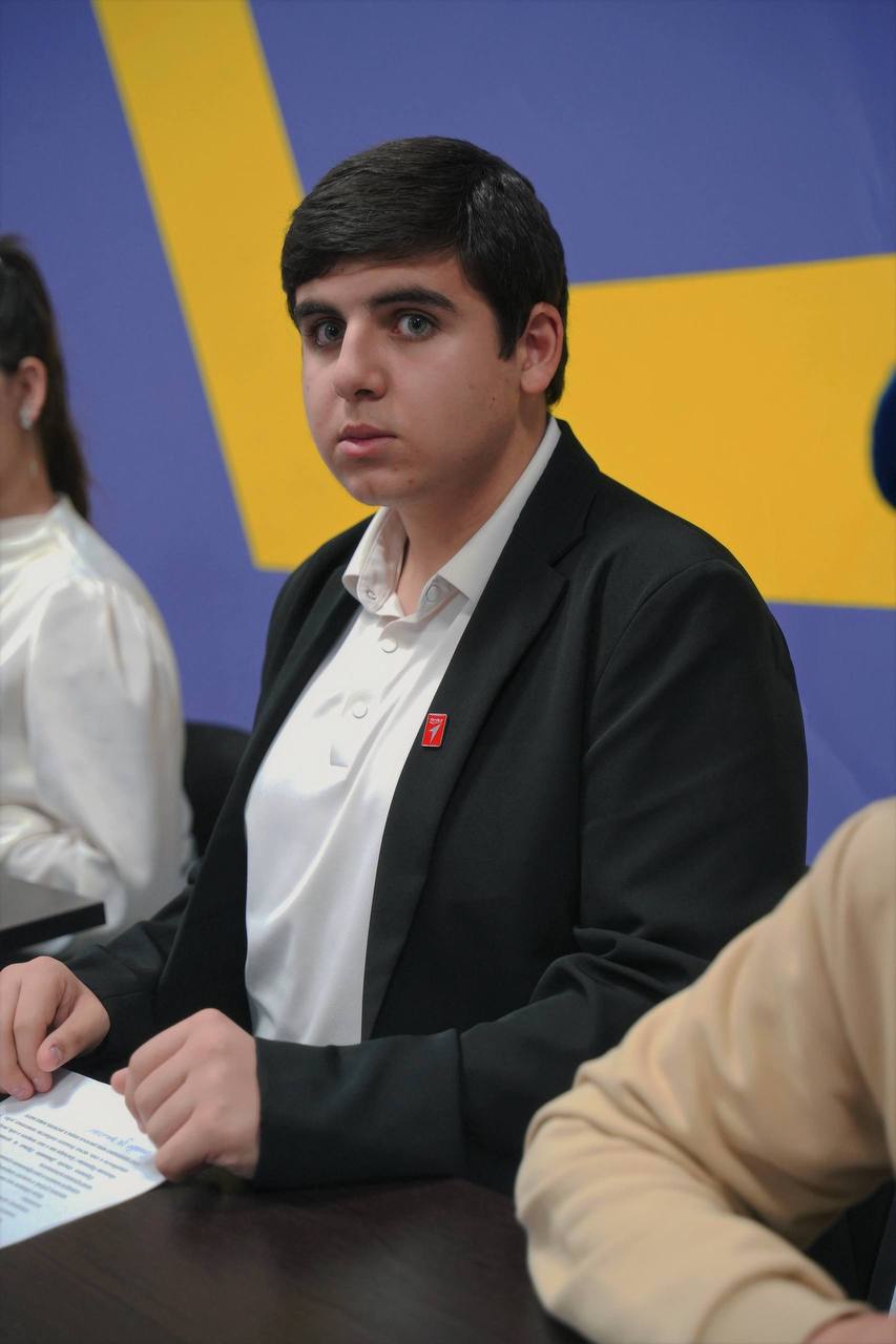 В Карачаево-Черкесии прошло заседание республиканского Координационного Совета по взаимодействию с Движением Первых при Главе КЧР В Карачаево-Черкесии прошло заседание республиканского Координационного Совета по взаимодействию с Движением Первых при Главе КЧР