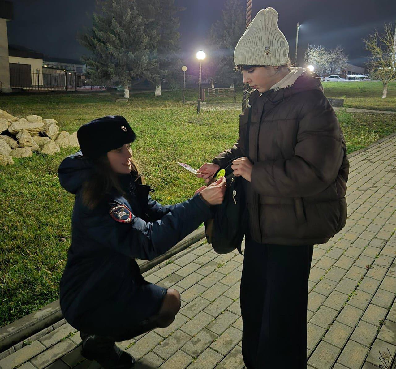 Накануне,а рамках социально значимой акции «Засветись» автоинспекторы Отдела МВД России по Прикубанскому району провели профилактические мероприятия при участии «Родительского патруля» Накануне,а рамках социально значимой акции «Засветись» автоинспекторы Отдела МВД России по Прикубанскому району провели профилактические мероприятия при участии «Родительского патруля»